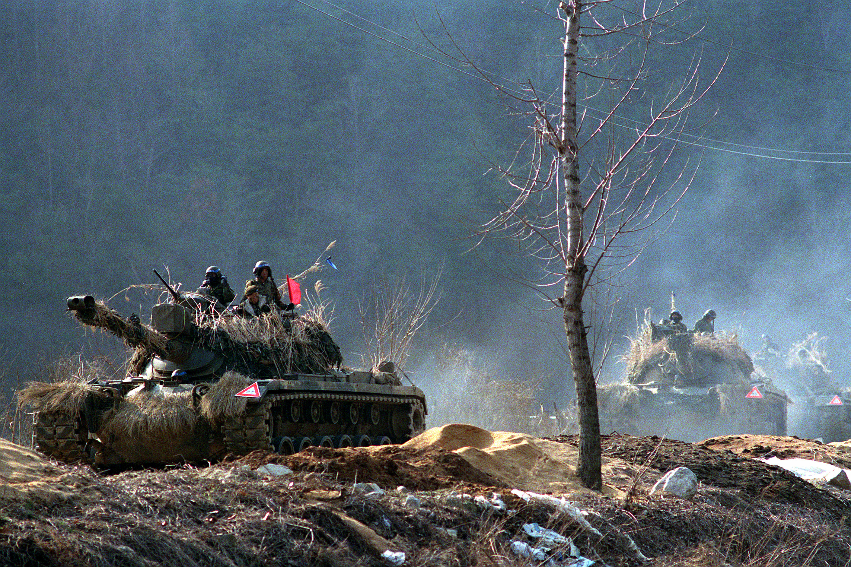 Корея про войну. M48 Patton корейская война. Корейская война американская техника зима. Корейская война солдат возле танка. Korean Battle War.