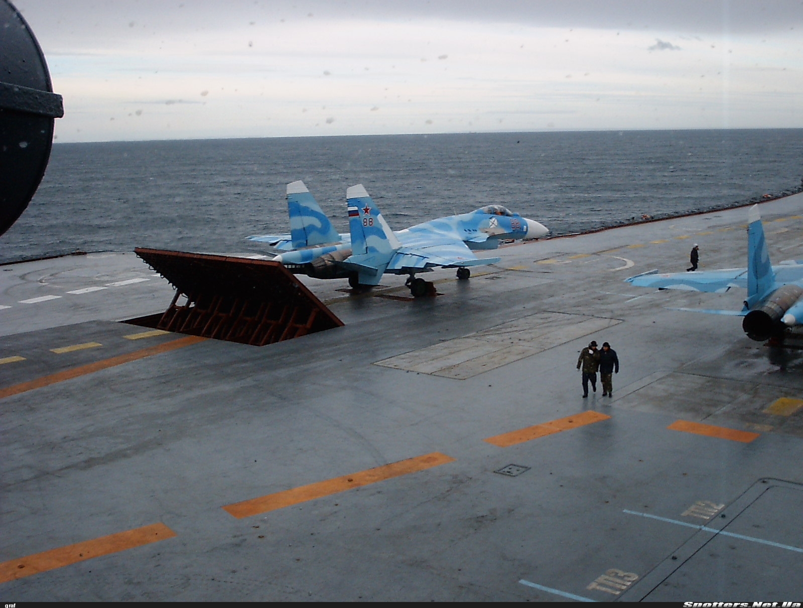 День основания морской авиации вмф. Су-33 авианосец.