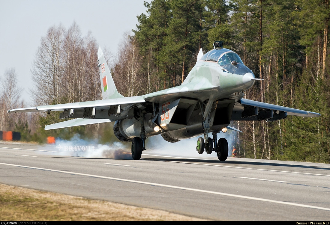 Применять аэродром. Mig-29ub. Миг 29 уб. Су-27 ВВС Белоруссии. Су 24 ВВС Белоруссии.