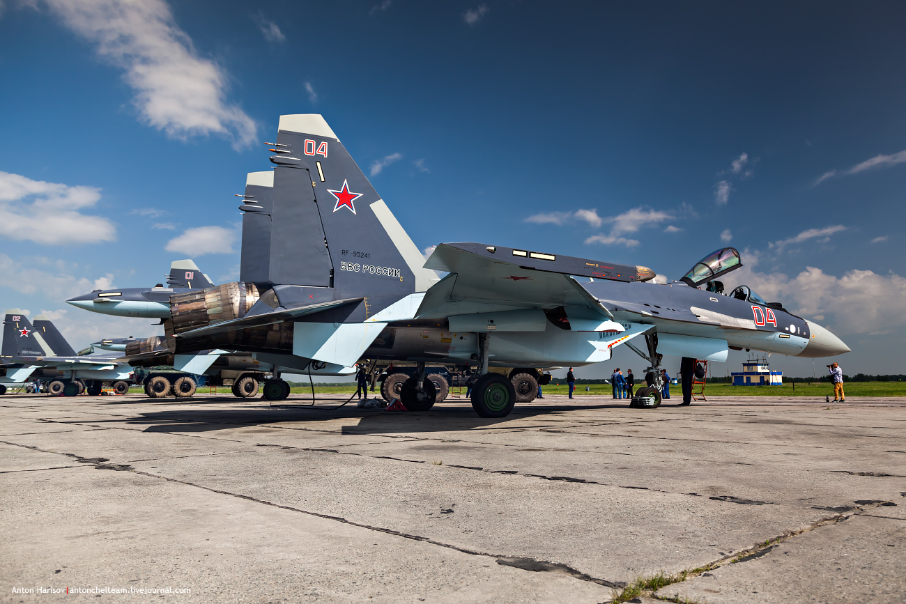 Су 35. Су-35 — многоцелевой истребитель. Сн35. Двигатель Су 35. Су 35 902.