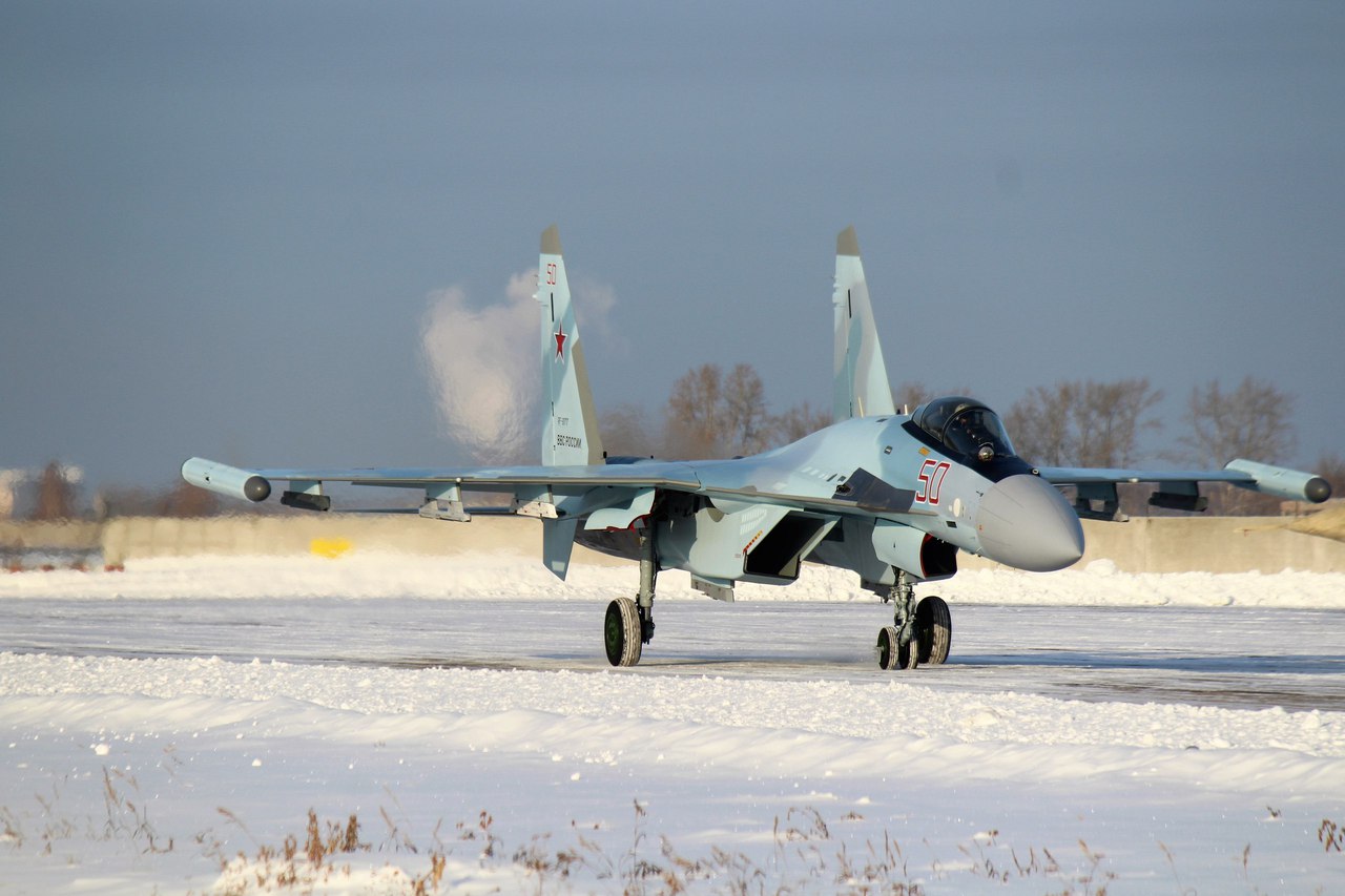 Кар 43 су. Су 35. Су 35 ВКС. Истребитель Су-35. Су-35 — многоцелевой истребитель.