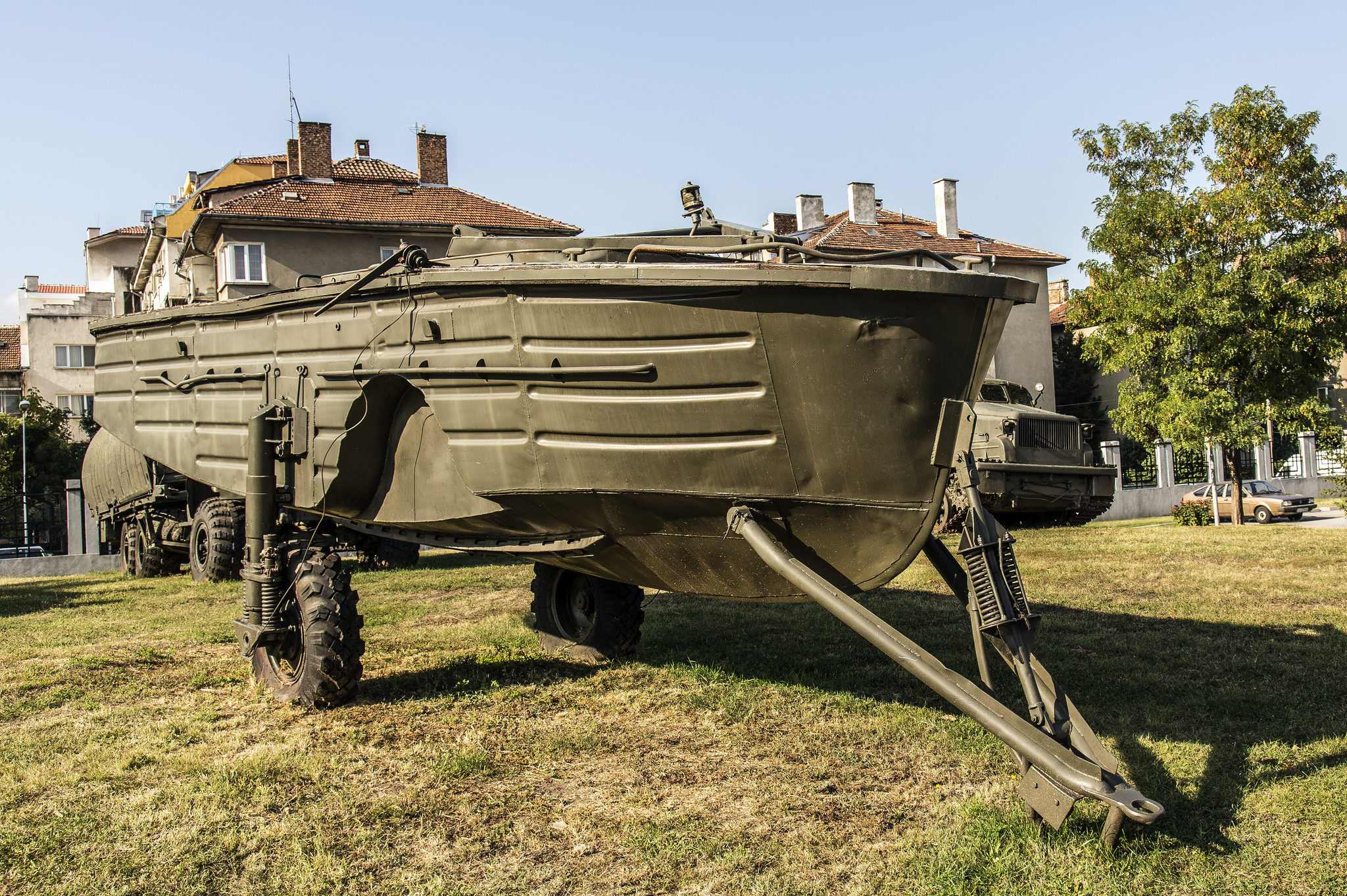 Катер бмк 130. БМК-130 буксирно-моторный катер. БМК-130м. Буксирно-моторный катер БМК-130м.