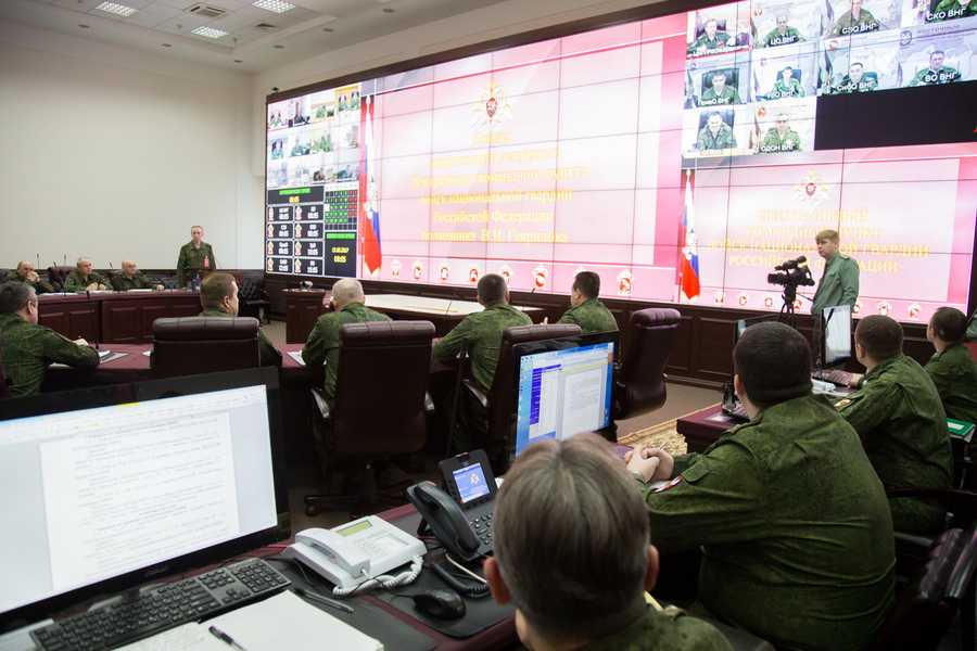 Управление войсками. Центральный командный пункт войск национальной гвардии РФ. Пункт управления Росгвардия. Росгвардия компьютеры. Боевая готовность войск национальной гвардии.