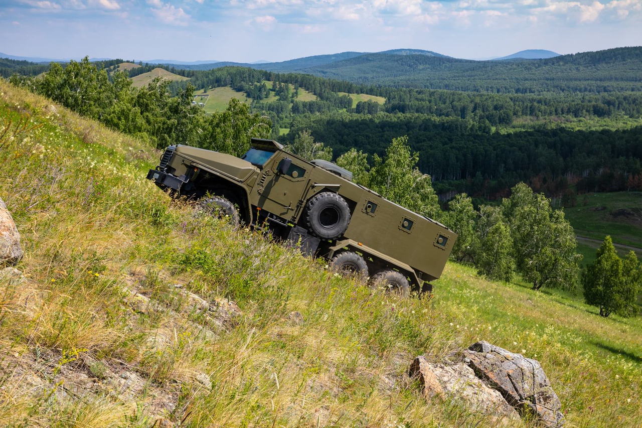 Бронированный урал фото